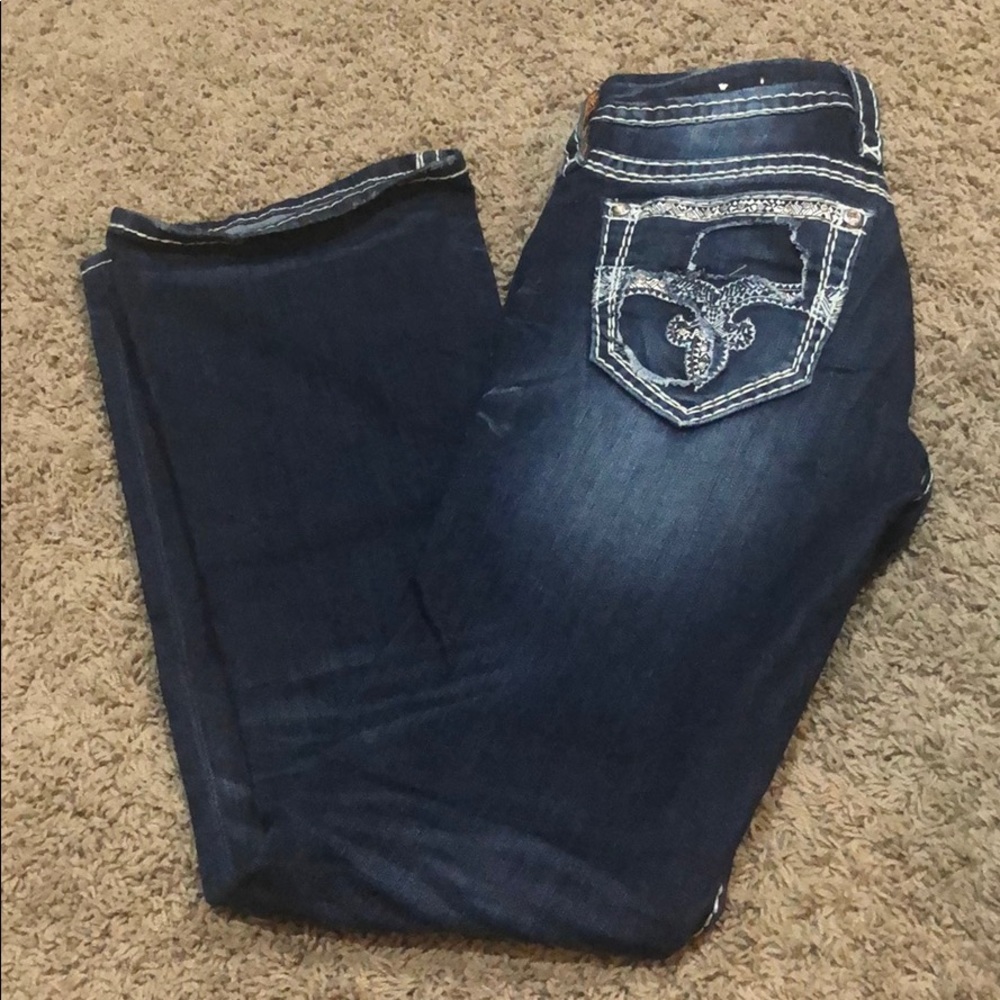 Never been worn rock revivals